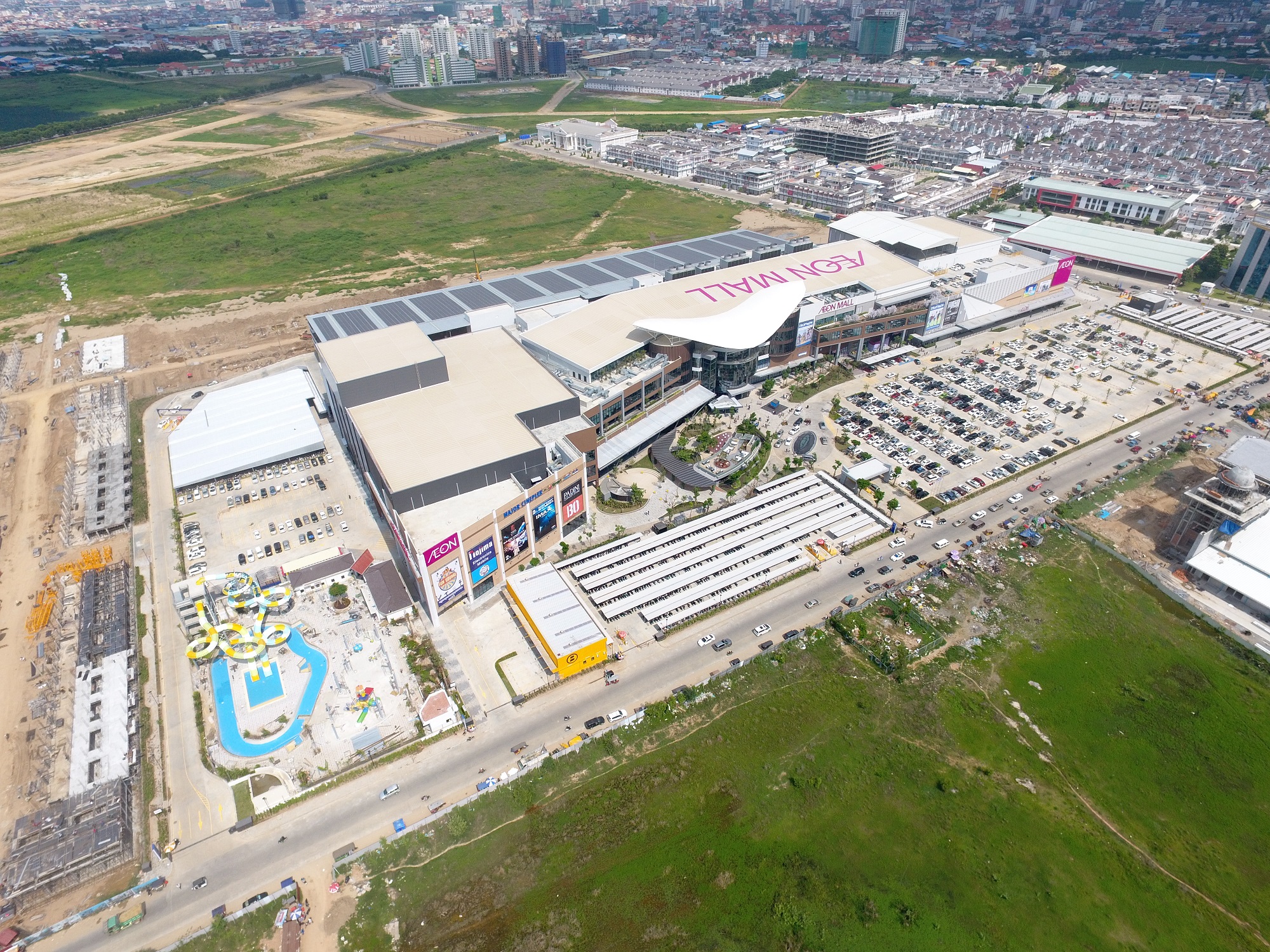 AEONMALL Sen Sok City